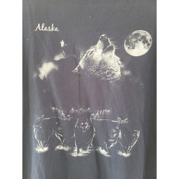 Alaska Navy & White Sigma Wolf T-shirt - Picture 2 of 8
